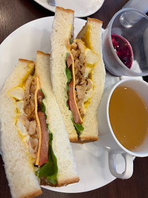 Cafe Renoir 사진 3