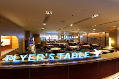 Flyer's Table 사진 2