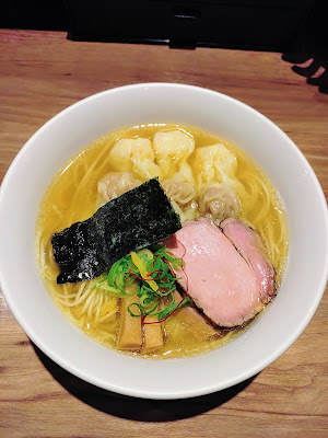 Isobe 사진 3