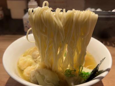 Isobe 사진 2