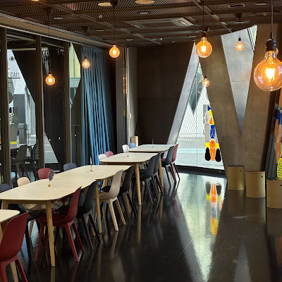 COURTSIDE CAFE 사진 3