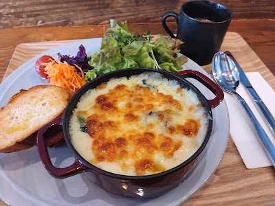 Book & Kitchen 青い窓 (思い出書店) 사진 5