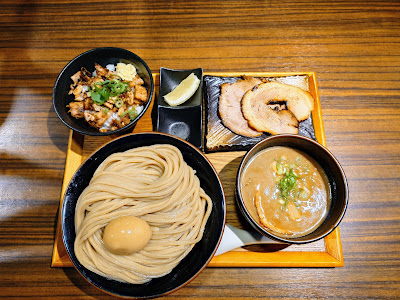 中華そば ひら井 たまプラーザ店 사진 3