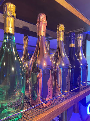 Magayon Snack&Karaoke Bar 사진 3