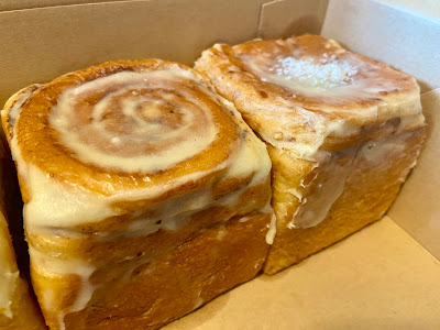 Cinnamon Roll hari 사진 4