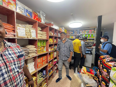 HAMRO BAZAAR Halal mart and spice center 사진 4