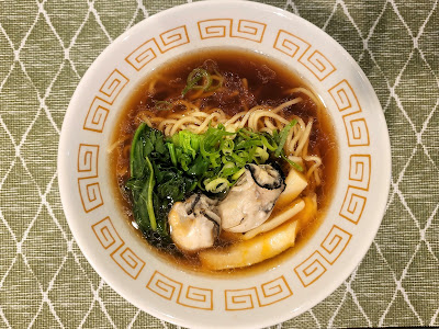 ダイニングバー とよバル 溝の口店 사진 3