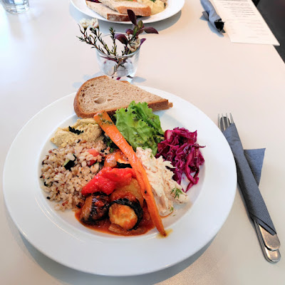 MARGARET HOWELL SHOP＆CAFÉ 二子玉川 ライズ 사진 3