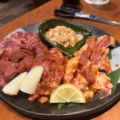 どすこい商店 ホルモン焼肉 豚星 사진 3