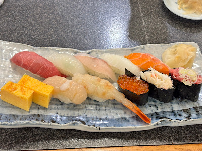Momotaro Sushi Komazawa Store 사진 4