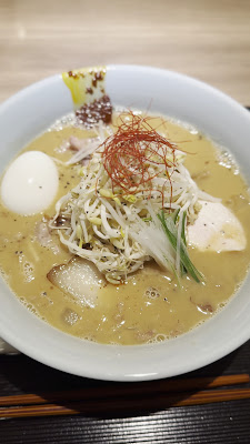 鶏出汁と麺 存在意義 사진 2