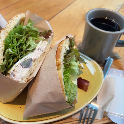Jaho Coffee Roaster & Wine Bar 사진 4