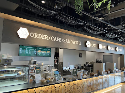 Link-cafe in Mitsui Link Lab Shinkiba 2 사진 4