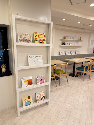 W&W CAFE&BOOKS 사진 2