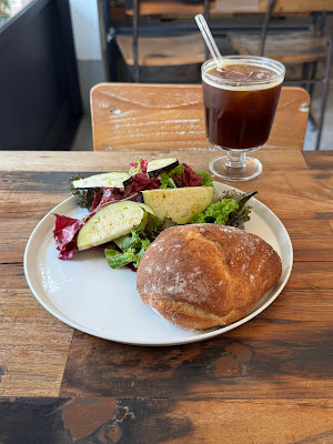 UNIVERSAL BAKES and CAFE 사진 4