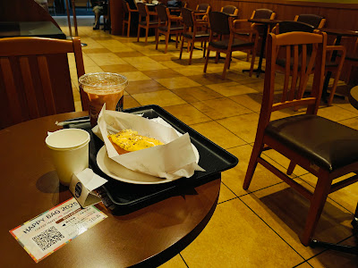 Tully’s Coffee - Japanese Red Cross Medical Center 사진 3