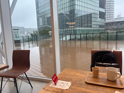 Story Table 사진 2