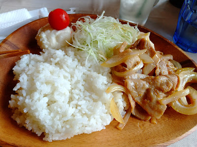 THE MAPLE cafe and grill 사진 5