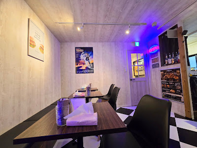 Johnny B's American Diner 사진 3