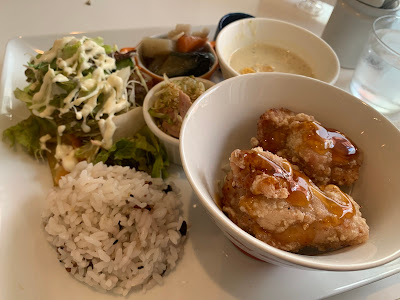 Cafe アン・ドゥ・トロワ 사진 3