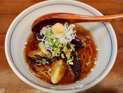 蕎麦前 燈籠 사진 5