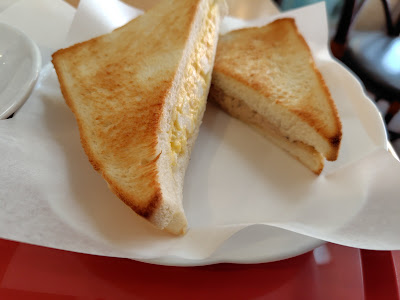 Three Kon Cafe 사진 2