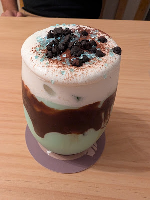 ジョナスレッグカフェ 사진 4