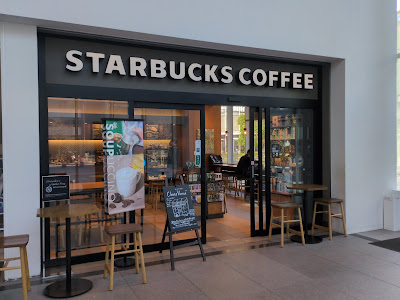 Starbucks Coffee - Akasaka Prudential Tower 사진 2