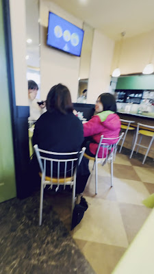 Sushi Sakaba Sushiyanoshuyoshi (Kyu Ajiyoshi Cafe) 사진 2
