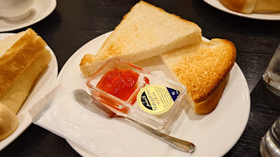 カフェ・ラフィーネ ワシントンホテル店 사진 4