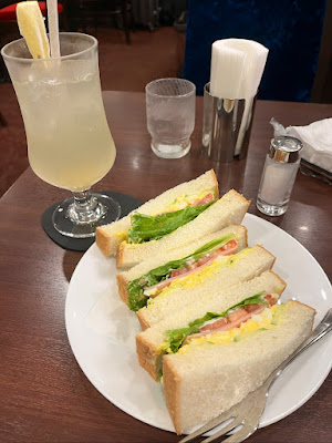 Renoir Shinjuku Minamiguchi Lumine-mae 사진 4
