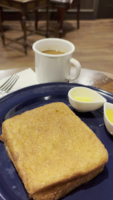 Victoria 1842 Cafe & Bookstore 사진 2