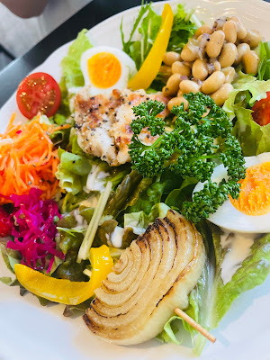 Dining & cafe on the table 사진 5