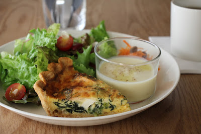 シ ャ ツ と タ ル ト と 紅 茶 の 店 사진 5
