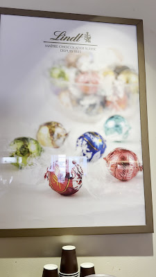 Lindt Chocolate Cafe - Kichijoji 사진 2