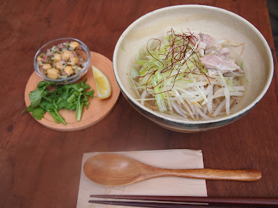 Nishiogihyakkaten 사진 2