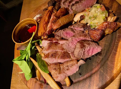 Rainbow Café & Grill 사진 2