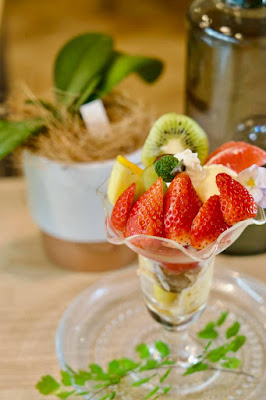EMMA FRUITS ＆ DELI 사진 3