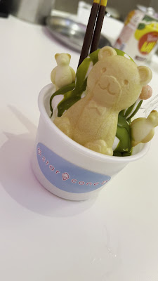 ソフトクリーム スターコーン 新大久保店 사진 2