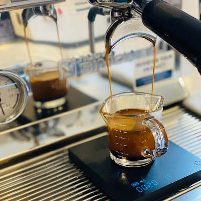 Donish Coffee Company 神楽坂コーヒースタンド 사진 3
