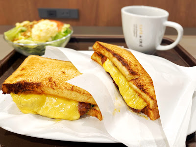 Café de Crié - Bunkyo Civic Center 사진 4