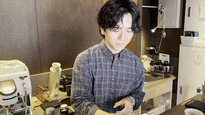 AU 사진 2