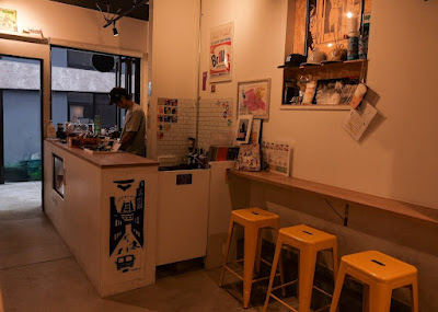 Chillaxin' Book Shop ／ チラクシンブックショップ 사진 3