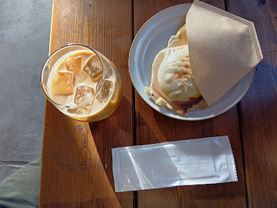 off COFFEE. 사진 3