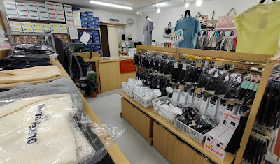 キャンパスショップコード ㈱コード服装 사진 2