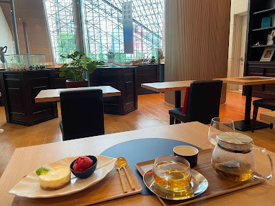 Cafe des Arts 東京芸術劇場 アートカフェ 池袋 Tokyo MetropolitanTheatre 사진 2