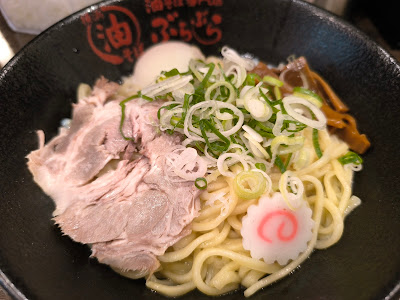 油そば専門店 ぶらぶら白山店 사진 4