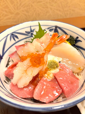 Yoshikawa 사진 3