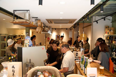 Kameya Liquor Store 사진 3