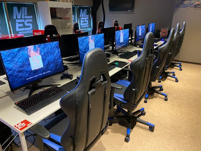 ML e-Sports Field 本八幡店（MLeF） 사진 3